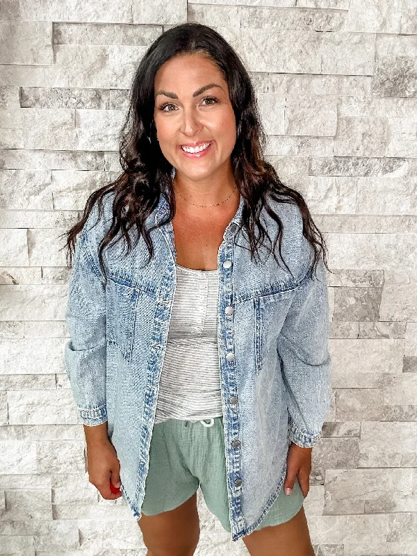 Endless Getaway Shacket in Acid Light Wash (S-XL)